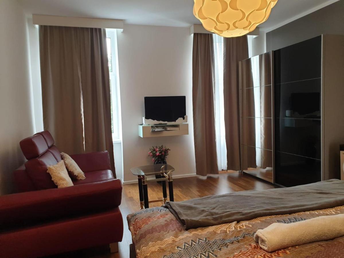 Deluxe Apartment 5P Mm A Bécs Kültér fotó